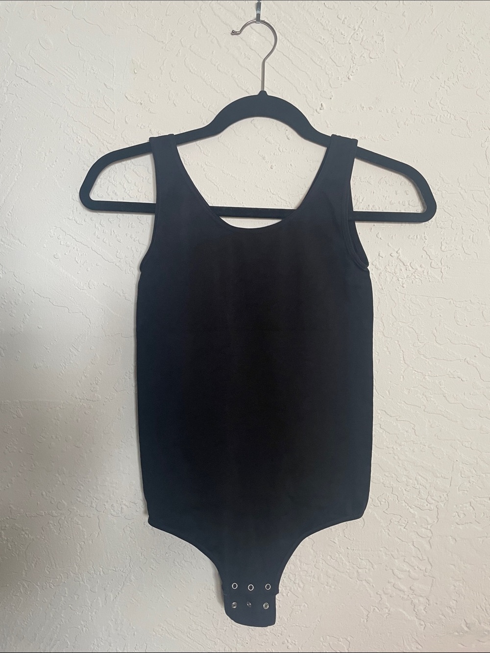 Yummie by Heather Thomson Black womens shape wear Bodysuit size M/L